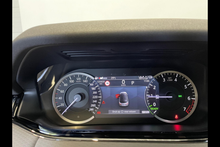 Land Rover Range Rover Evoque 1.5 P300e AWD R-Dynamic S Panoramadak Navigatie Apple Carplay/Android Auto Adaptive Cruise Control Camera Parkeersensoren Stoelverwarming Elektrisch verstelbare stoelen Elektrische achterklep High Beam Assist Climate Control