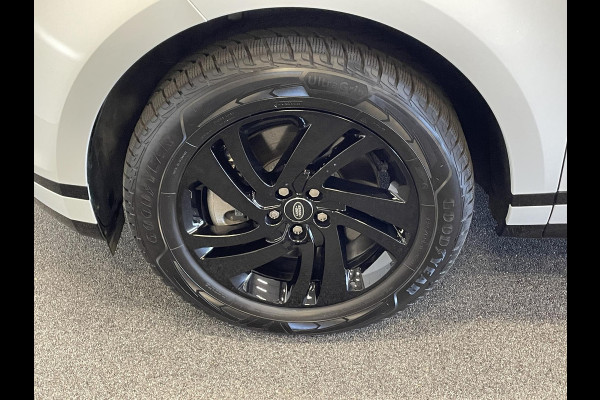 Land Rover Range Rover Evoque 1.5 P300e AWD R-Dynamic S Panoramadak Navigatie Apple Carplay/Android Auto Adaptive Cruise Control Camera Parkeersensoren Stoelverwarming Elektrisch verstelbare stoelen Elektrische achterklep High Beam Assist Climate Control