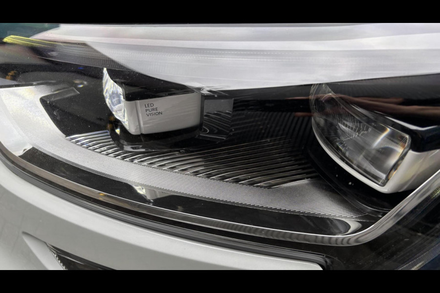 Renault Mégane Estate 1.3 TCe 140 pk Limited Automaat Navi Carplay Android Auto
