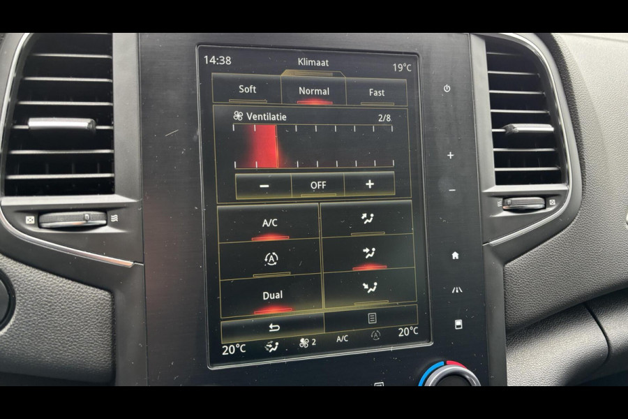 Renault Mégane Estate 1.3 TCe 140 pk Limited Automaat Navi Carplay Android Auto
