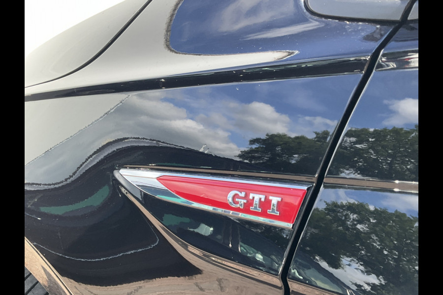 Volkswagen Polo 2.0 TSI GTI Automaat Adap.Cruise Carplay NL-Auto Dealer-Onderhouden!