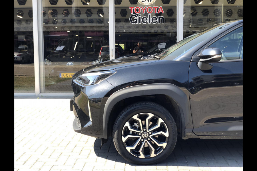 Toyota Yaris Cross 1.5 Hybrid Dynamic Plus | Stoel + Stuurverwarming, Smart Connect Navigatie, Keyless, 17inch