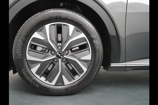 Kia Ev6 Plus AWD 77.4 kWh - SOH 97,2% - Navigatie - Climate Control - LED - Adaptief Cruise Control - Stoel/Stuur Verwarming - Fabrieksgarantie tot 2030