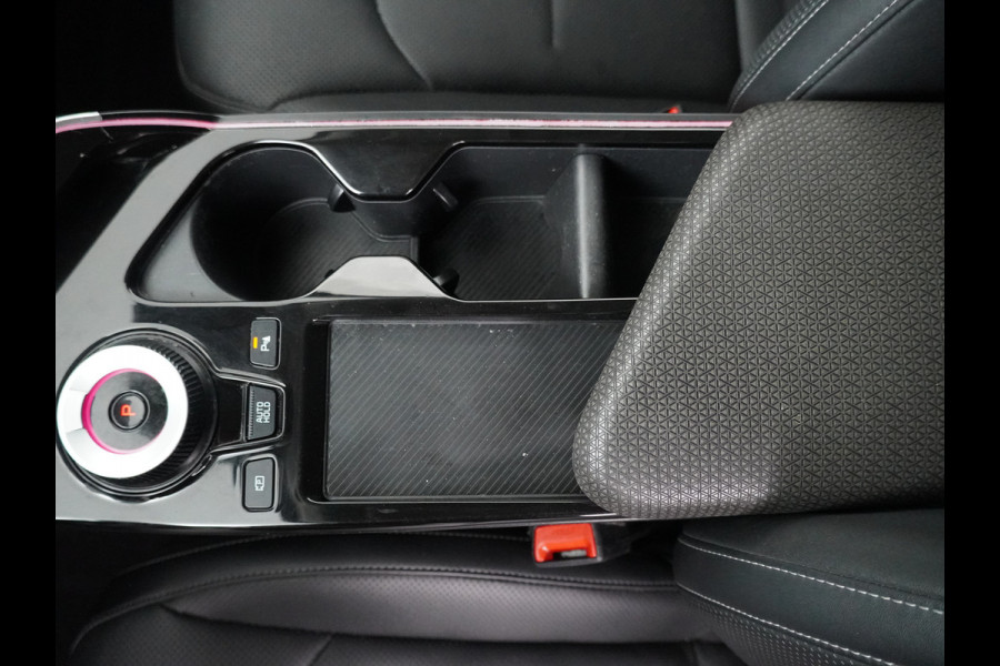 Kia Ev6 Plus AWD 77.4 kWh - SOH 97,2% - Navigatie - Climate Control - LED - Adaptief Cruise Control - Stoel/Stuur Verwarming - Fabrieksgarantie tot 2030