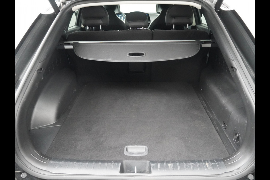 Kia Ev6 Plus AWD 77.4 kWh - SOH 97,2% - Navigatie - Climate Control - LED - Adaptief Cruise Control - Stoel/Stuur Verwarming - Fabrieksgarantie tot 2030