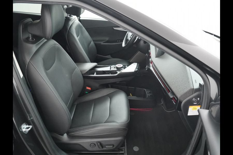 Kia Ev6 Plus AWD 77.4 kWh - SOH 97,2% - Navigatie - Climate Control - LED - Adaptief Cruise Control - Stoel/Stuur Verwarming - Fabrieksgarantie tot 2030