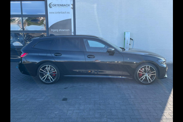 BMW 3 Serie Touring 330i High Executive Edition | M sport Individual | Panorama dak | Cruise Control | Apple carplay | 19 inch | airco separ