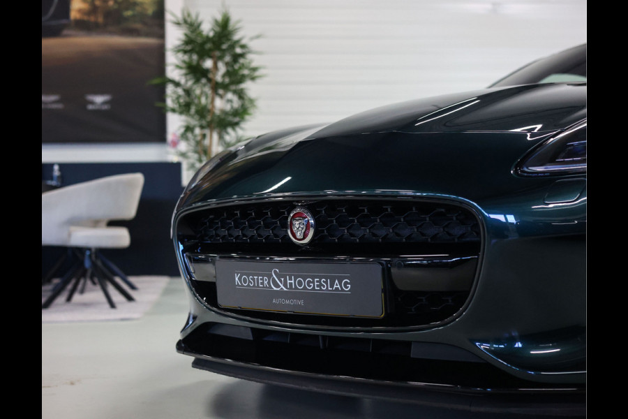 Jaguar F-Type P300 RWD R-Dynamic | British Racing Green - Camera