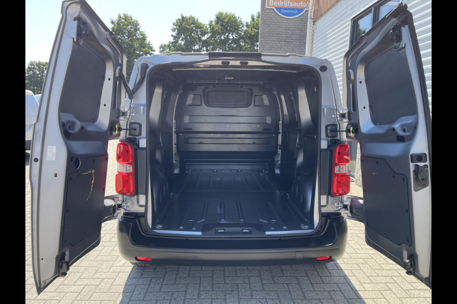 Citroën Jumpy 1.5 BlueHDI 120pk M Club L2H1 / vaste prijs rijklaar € 16.950 ex btw / lease vanaf € 285 / airco / cruise control / bijrijdersbank / grijs metallic / navigatie / euro 6 / bpm vrij