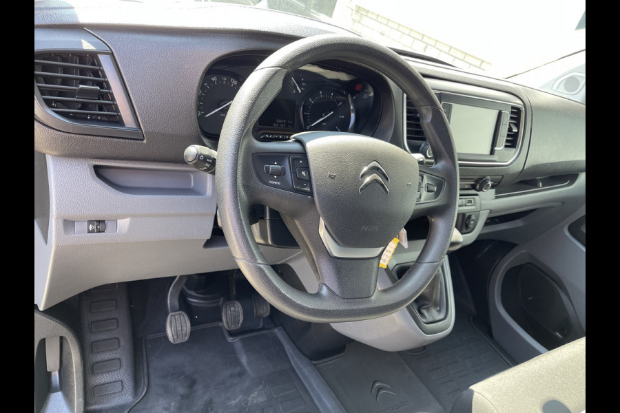 Citroën Jumpy 1.5 BlueHDI 120pk M Club L2H1 / vaste prijs rijklaar € 16.950 ex btw / lease vanaf € 285 / airco / cruise control / bijrijdersbank / grijs metallic / navigatie / euro 6 / bpm vrij