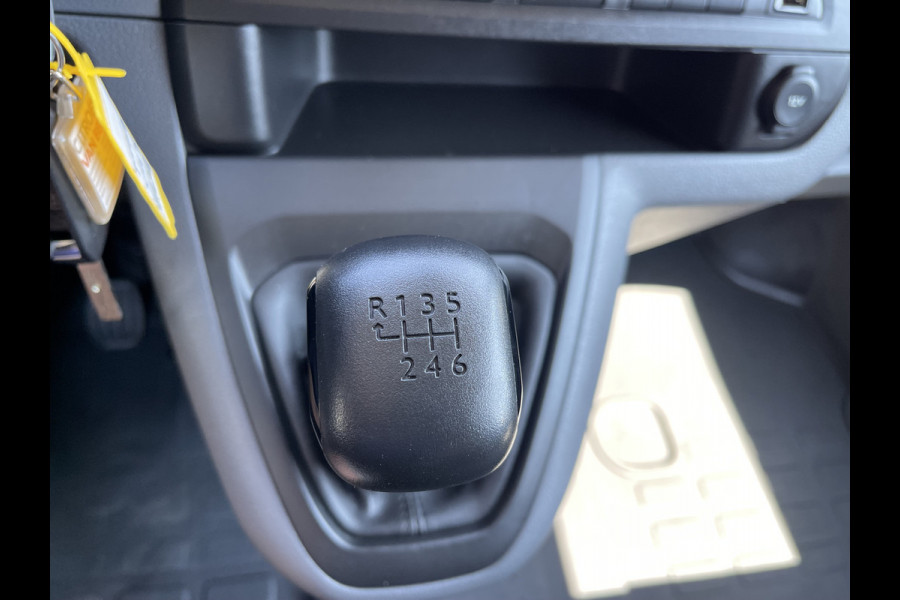Citroën Jumpy 1.5 BlueHDI 120pk M Club L2H1 / vaste prijs rijklaar € 16.950 ex btw / lease vanaf € 285 / airco / cruise control / bijrijdersbank / grijs metallic / navigatie / euro 6 / bpm vrij