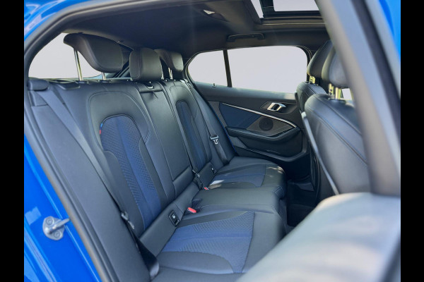 BMW 1-serie 118i AUTOMAAT M - sport pakket, schuifdak, stoelverwarming,vele opties, Nederlandse auto met nationale auto pas
