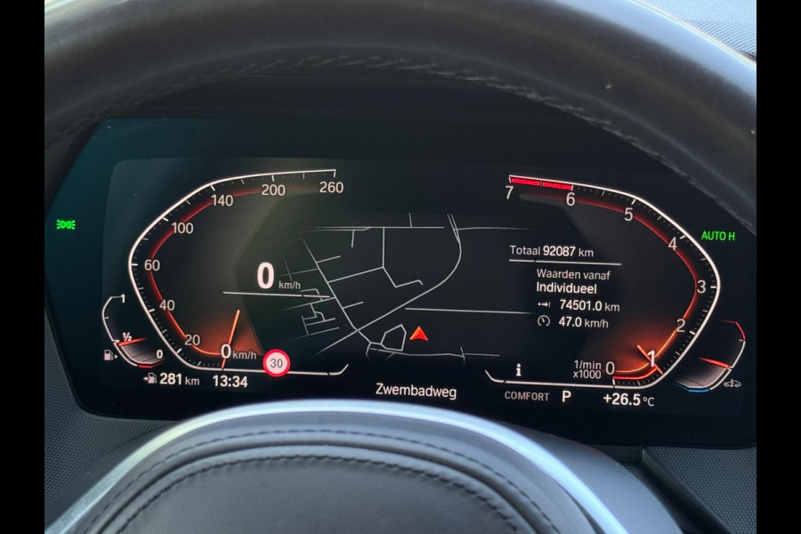 BMW 1-serie 118i AUTOMAAT M - sport pakket, schuifdak, stoelverwarming,vele opties, Nederlandse auto met nationale auto pas