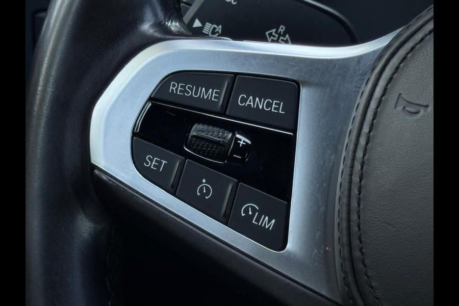 BMW 1-serie 118i AUTOMAAT M - sport pakket, schuifdak, stoelverwarming,vele opties, Nederlandse auto met nationale auto pas