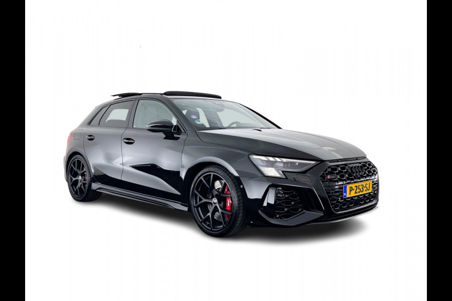 Audi RS3 Sportback 2.5 TFSI quattro Aut. *PANO | HEAD-UP | MATRIX-LED | FULL-LED | ADAPTIVE-CRUISE | BLIND-SPOT | MEMORY-PACK | KEYLESS | SPORT-SEATS | CAMERA | DIGI-COCKPIT | AMBIENT-LIGHT | 19''ALU*