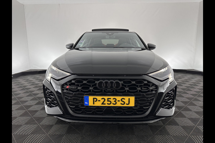 Audi RS3 Sportback 2.5 TFSI quattro Aut. *PANO | HEAD-UP | MATRIX-LED | FULL-LED | ADAPTIVE-CRUISE | BLIND-SPOT | MEMORY-PACK | KEYLESS | SPORT-SEATS | CAMERA | DIGI-COCKPIT | AMBIENT-LIGHT | 19''ALU*