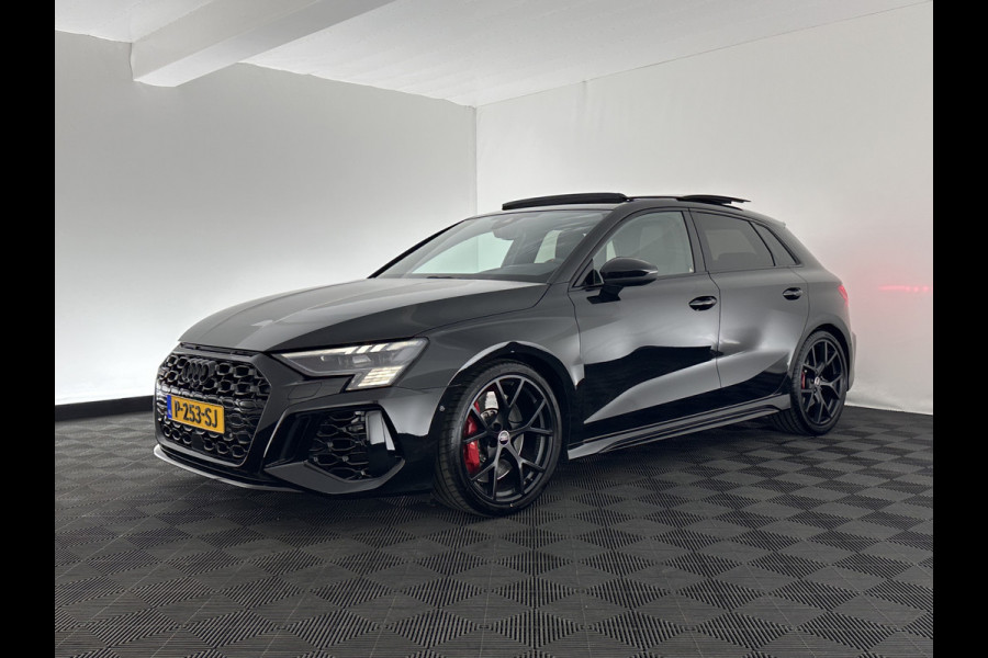 Audi RS3 Sportback 2.5 TFSI quattro Aut. *PANO | HEAD-UP | MATRIX-LED | FULL-LED | ADAPTIVE-CRUISE | BLIND-SPOT | MEMORY-PACK | KEYLESS | SPORT-SEATS | CAMERA | DIGI-COCKPIT | AMBIENT-LIGHT | 19''ALU*