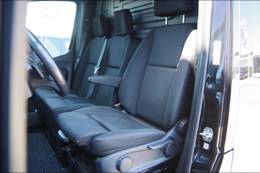Mercedes-Benz Sprinter 317 1.9 CDI L2H1 AUT. LED, MBUX 10'', 3.5T TREKHAAK, STANDKACHEL, STOELVERWARMING, NAVI, CAMERA, CRUISE, LEDER STUUR