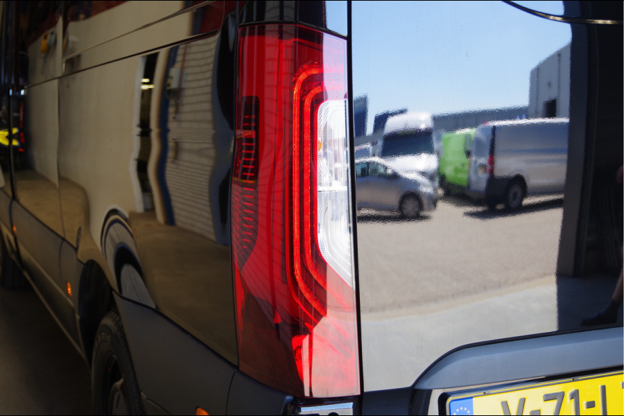 Mercedes-Benz Sprinter 317 1.9 CDI L2H1 AUT. LED, MBUX 10'', 3.5T TREKHAAK, STANDKACHEL, STOELVERWARMING, NAVI, CAMERA, CRUISE, LEDER STUUR