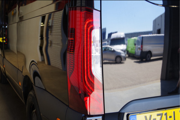 Mercedes-Benz Sprinter 317 1.9 CDI L2H1 AUT. LED, MBUX 10'', 3.5T TREKHAAK, STANDKACHEL, STOELVERWARMING, NAVI, CAMERA, CRUISE, LEDER STUUR