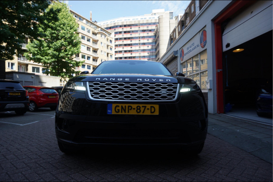 Land Rover Range Rover Velar 2.0 P400e * Black on Black * Privacy glass 20inch * Aktieprijs