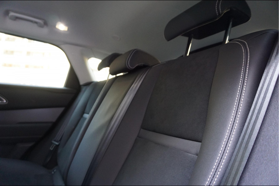 Land Rover Range Rover Velar 2.0 P400e * Black on Black * Privacy glass 20inch * Aktieprijs