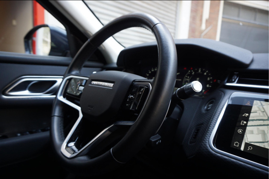 Land Rover Range Rover Velar 2.0 P400e * Black on Black * Privacy glass 20inch * Aktieprijs