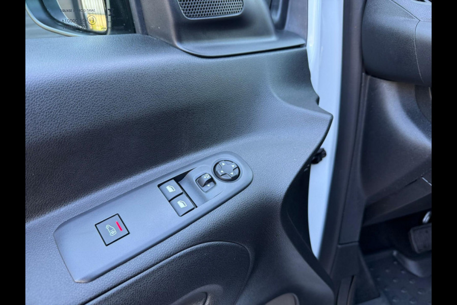 Citroën Berlingo 1.5 BlueHDi 130 EAT8 S&S L1 NAVI | CARPLAY | CAMERA | LEDER | AIRCO | PDC | NWE APK | BTW