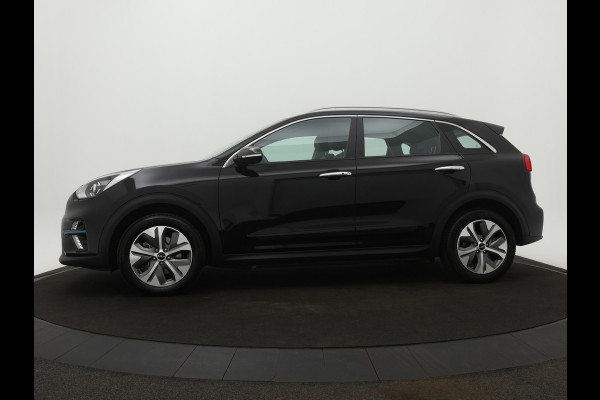 Kia e-Niro DynamicLine 64 kWh - SOH 96,9% - Adaptief Cruise Control - Climate Control - Lichtmetalen Velgen - Navigatie - Fabrieksgarantie Tot 2029