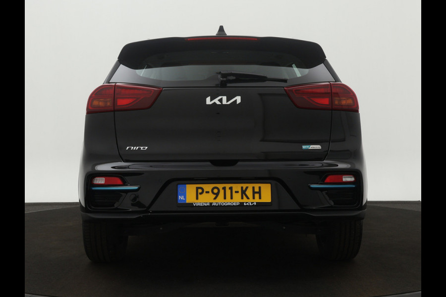 Kia e-Niro DynamicLine 64 kWh - SOH 96,9% - Adaptief Cruise Control - Climate Control - Lichtmetalen Velgen - Navigatie - Fabrieksgarantie Tot 2029