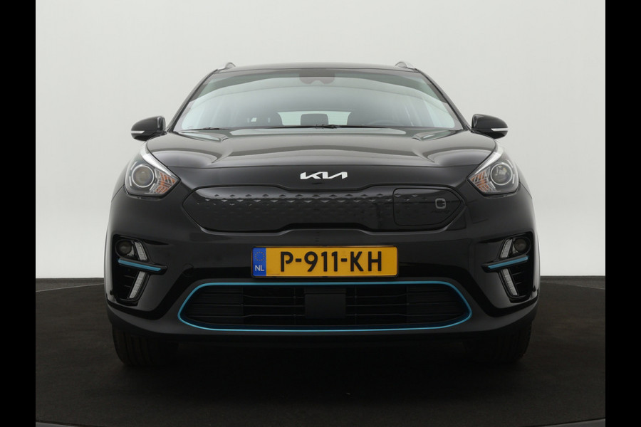 Kia e-Niro DynamicLine 64 kWh - SOH 96,9% - Adaptief Cruise Control - Climate Control - Lichtmetalen Velgen - Navigatie - Fabrieksgarantie Tot 2029