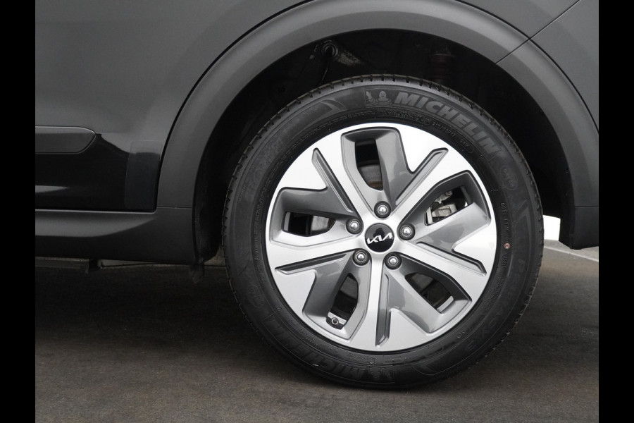 Kia e-Niro DynamicLine 64 kWh - SOH 96,9% - Adaptief Cruise Control - Climate Control - Lichtmetalen Velgen - Navigatie - Fabrieksgarantie Tot 2029