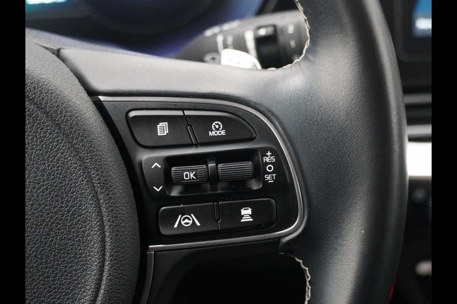 Kia e-Niro DynamicLine 64 kWh - SOH 96,9% - Adaptief Cruise Control - Climate Control - Lichtmetalen Velgen - Navigatie - Fabrieksgarantie Tot 2029