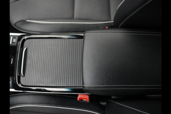 Kia e-Niro DynamicLine 64 kWh - SOH 96,9% - Adaptief Cruise Control - Climate Control - Lichtmetalen Velgen - Navigatie - Fabrieksgarantie Tot 2029