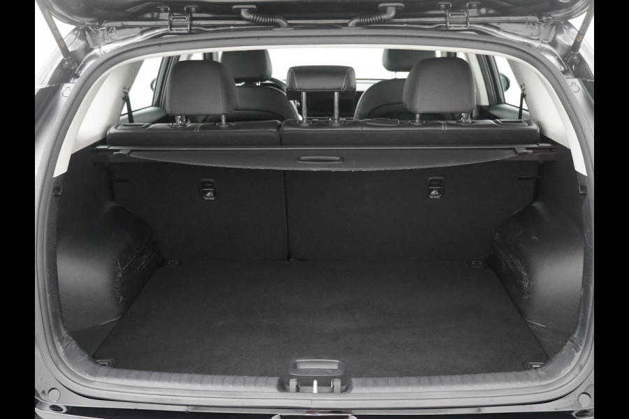 Kia e-Niro DynamicLine 64 kWh - SOH 96,9% - Adaptief Cruise Control - Climate Control - Lichtmetalen Velgen - Navigatie - Fabrieksgarantie Tot 2029