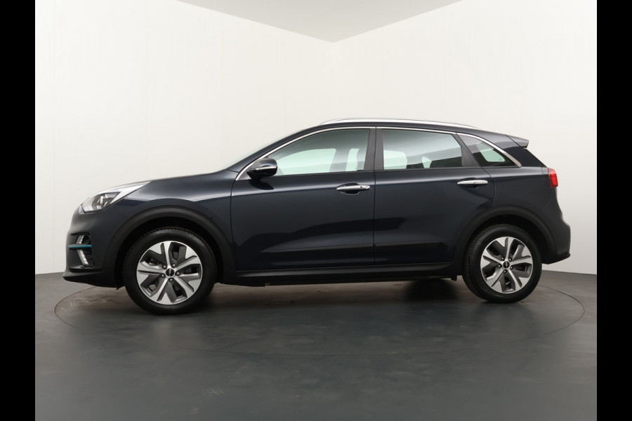 Kia e-Niro DynamicLine 64 kWh - SOH 93,5% - Navigatie - Adaptief Cruise Control - Climate Control - Apple/Android Carplay Fabrieksgarantie Tot 2029