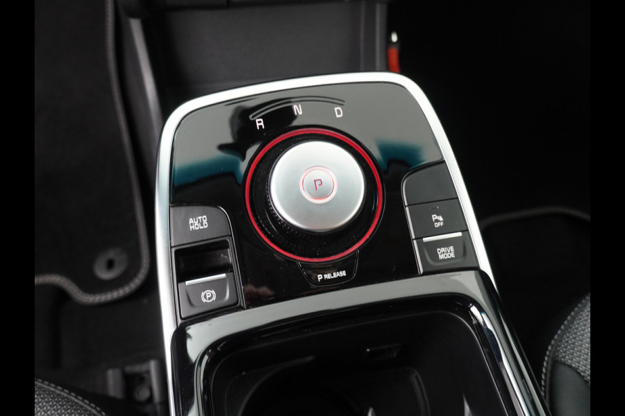 Kia e-Niro DynamicLine 64 kWh - SOH 93,5% - Navigatie - Adaptief Cruise Control - Climate Control - Apple/Android Carplay Fabrieksgarantie Tot 2029