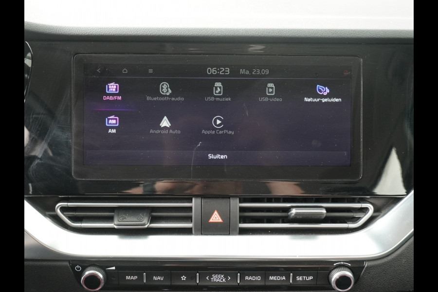 Kia e-Niro DynamicLine 64 kWh - SOH 93,5% - Navigatie - Adaptief Cruise Control - Climate Control - Apple/Android Carplay Fabrieksgarantie Tot 2029