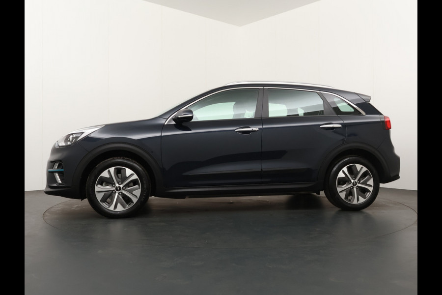 Kia e-Niro DynamicLine 64 kWh - SOH 97,2% - Adaptief Control - Climate Control - Navigatie - Apple/Android Carplay - Fabrieksgarantie Tot 2029