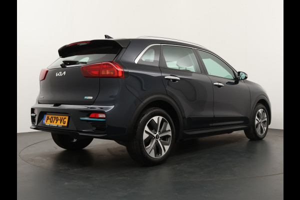 Kia e-Niro DynamicLine 64 kWh - SOH 97,2% - Adaptief Control - Climate Control - Navigatie - Apple/Android Carplay - Fabrieksgarantie Tot 2029