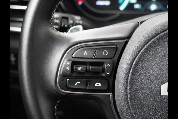 Kia e-Niro DynamicLine 64 kWh - SOH 97,2% - Adaptief Control - Climate Control - Navigatie - Apple/Android Carplay - Fabrieksgarantie Tot 2029