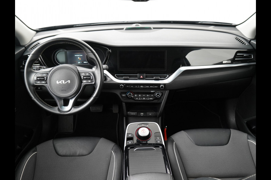 Kia e-Niro DynamicLine 64 kWh - SOH 97,2% - Adaptief Control - Climate Control - Navigatie - Apple/Android Carplay - Fabrieksgarantie Tot 2029