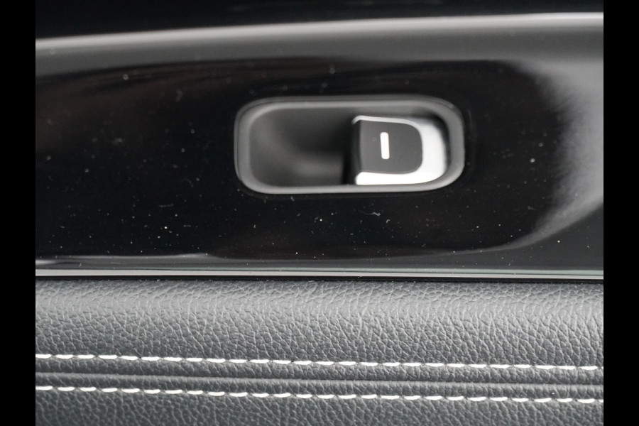 Kia e-Niro DynamicLine 64 kWh - SOH 97,2% - Adaptief Control - Climate Control - Navigatie - Apple/Android Carplay - Fabrieksgarantie Tot 2029