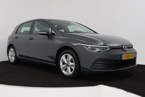 Volkswagen Golf 1.5 TSI Life Business (STOELVERWARMING, NAVIGATIE, ELEKTR STOELEN, DIGITAAL DASHBOARD, PARKEERSENSOREN, NL-AUTO)