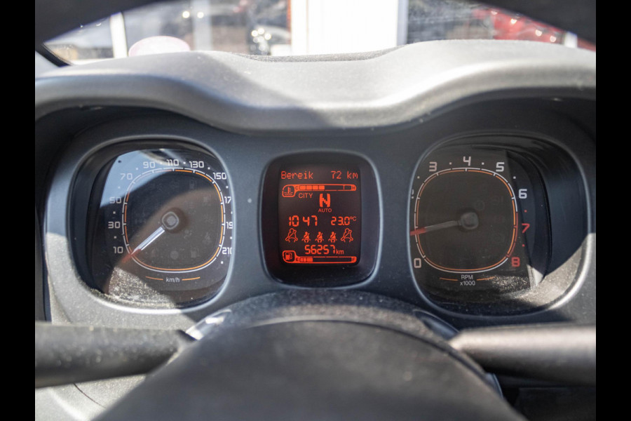 Fiat Panda TwinAir Turbo Lounge l Automaat l Airco | Parkeersensoren | Lichtmetalen velgen