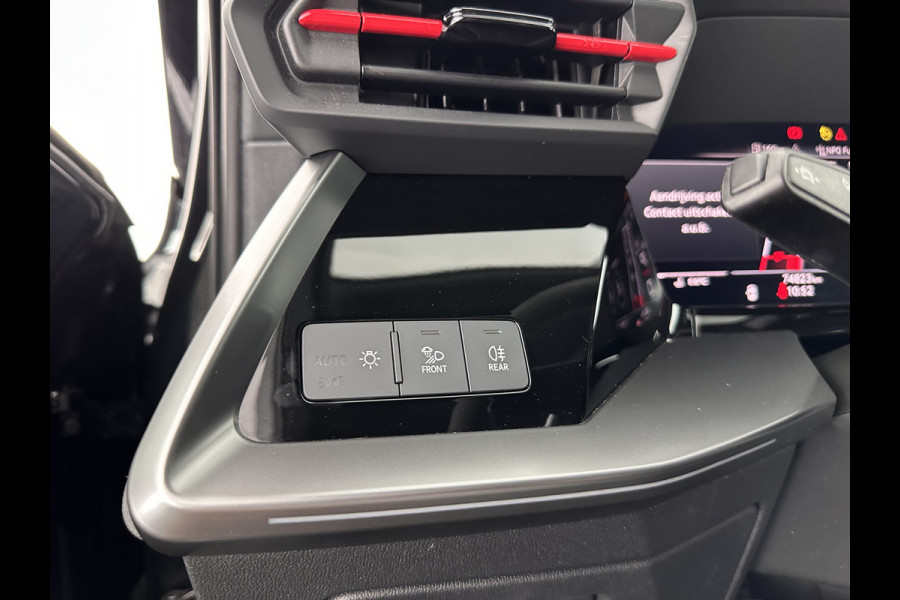 Audi RS3 Sportback 2.5 TFSI quattro Aut. *PANO | HEAD-UP | MATRIX-LED | FULL-LED | ADAPTIVE-CRUISE | BLIND-SPOT | MEMORY-PACK | KEYLESS | SPORT-SEATS | CAMERA | DIGI-COCKPIT | AMBIENT-LIGHT | 19''ALU*