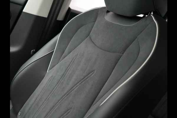 Volkswagen Tiguan 1.5 eHybrid Elegance Plug In Hybrid 204pk Nieuw Model PHEV | Trekhaak af Fabriek | Head Up | Adaptive Cruise | 360 Camera | Alcantara Sportstoelen Massage | IQ light | Keyless | Parkassist | Sfeerverlichting |