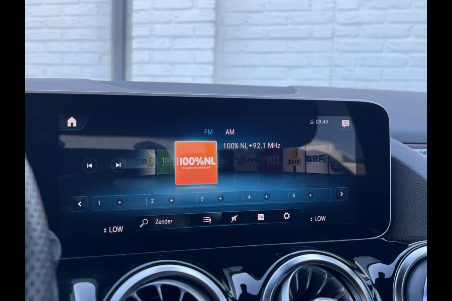 Mercedes-Benz B-Klasse 200 Business Solution AMG | Navi | Camera | Ambient Light | LED | MBUX | 18 inch