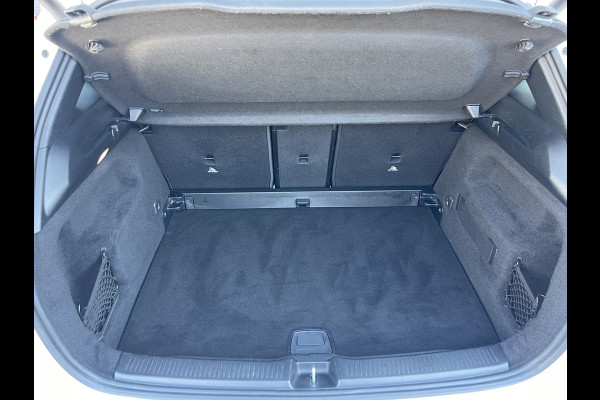 Mercedes-Benz B-Klasse 200 Business Solution AMG | Navi | Camera | Ambient Light | LED | MBUX | 18 inch