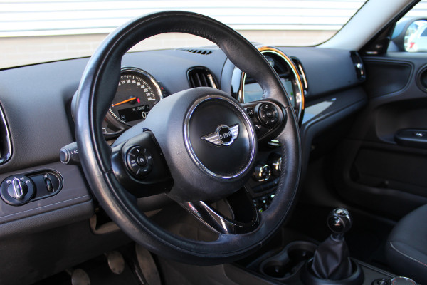 MINI Countryman 1.5 136PK Cooper | H&K | Navigatie | Bluetooth | Origin NL